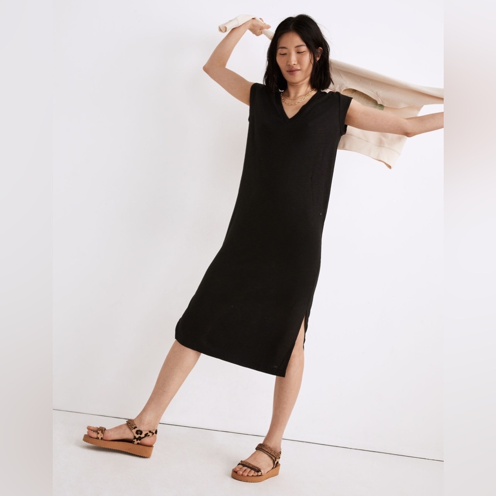 Elegant Black V-Neck Dress